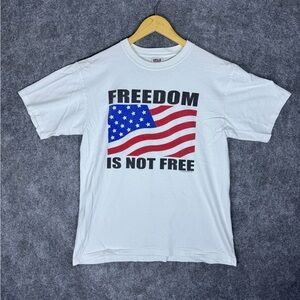 Vintage “Freedom Is Not Free” T Shirt Size M White Y2K American Flag USA Polar